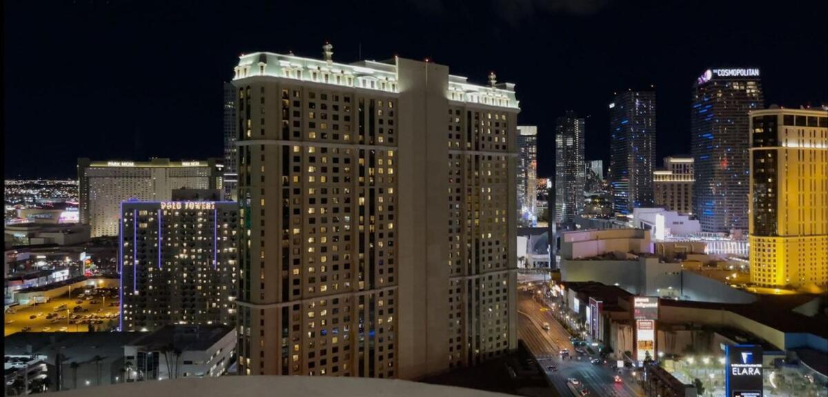 Mgm Signature-25-805 Balcony Strip Sphere F1 Views Las Vegas Bagian luar foto