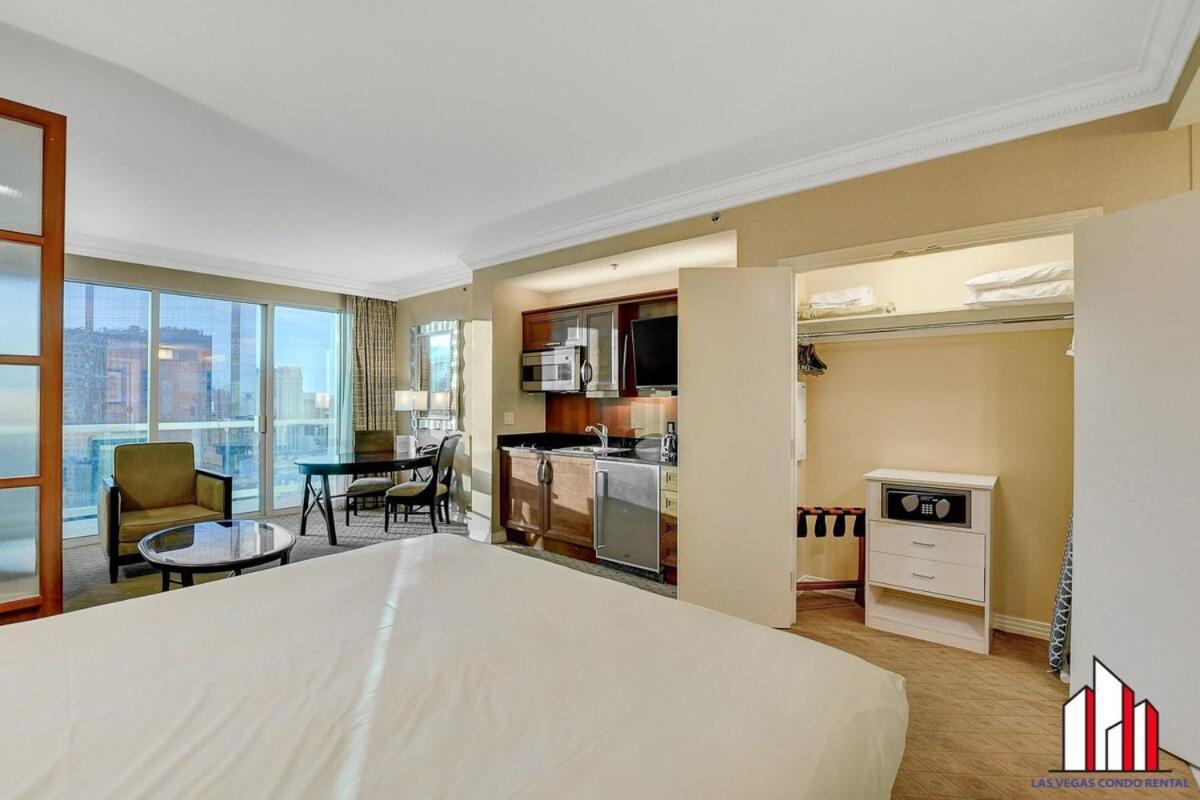 Mgm Signature-25-805 Balcony Strip Sphere F1 Views Las Vegas Bagian luar foto